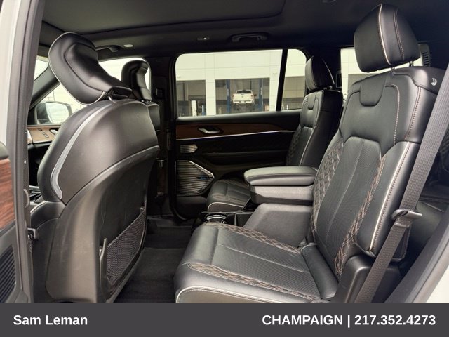 Used 2025 Jeep Grand Cherokee L Summit w/ Obsidian Package AWD/4WD image 20