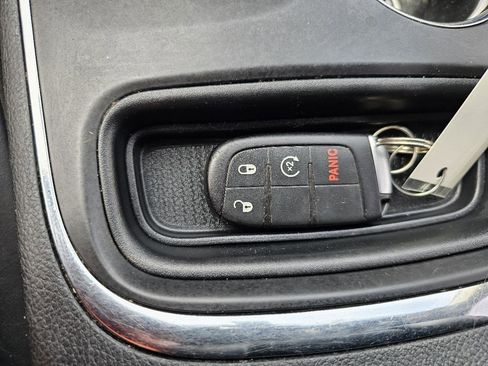 Used 2014 Dodge Durango Limited AWD/4WD image 18