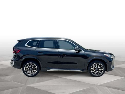 Used 2025 BMW X1 xDrive28i AWD/4WD image 9