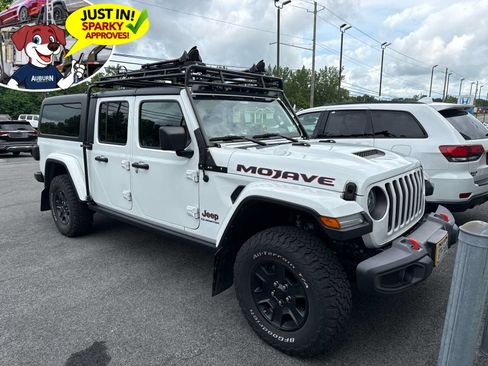 Used 2021 Jeep Gladiator Mojave AWD/4WD image 1