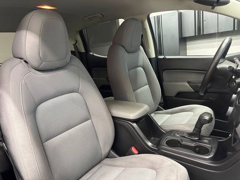 Used 2019 Chevrolet Colorado W/T w/ WT Convenience Package RWD image 24
