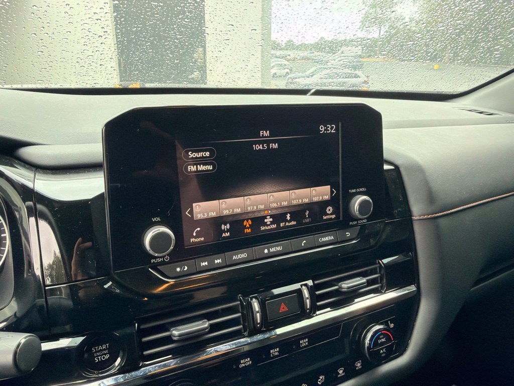 Used 2025 Nissan Pathfinder Rock Creek AWD/4WD image 18