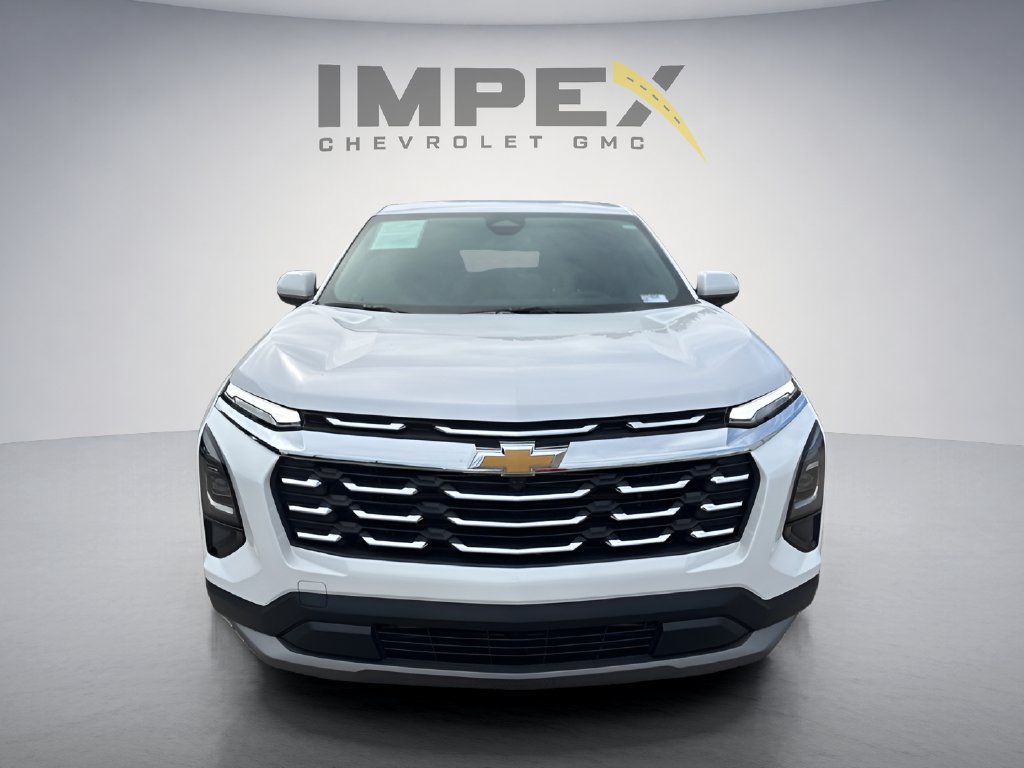 Used 2026 Chevrolet Equinox LT FWD image 8