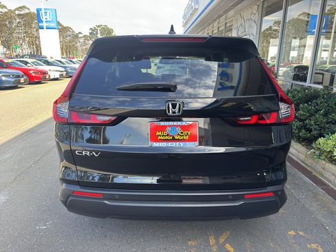 Used 2025 Honda CR-V EX-L image 12
