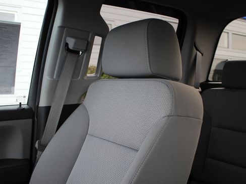 Used 2016 GMC Sierra 1500 SLE image 38