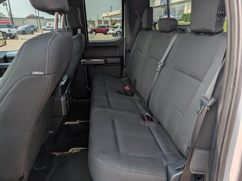 Used 2016 Ford F150 XLT w/ Equipment Group 302A Luxury AWD/4WD image 19