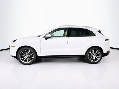 New 2026 Porsche Cayenne image 2
