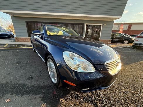 Used 2002 Lexus SC 430 Convertible image 8