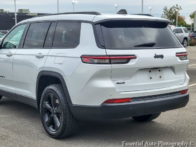 Certified 2024 Jeep Grand Cherokee L Altitude AWD/4WD image 6