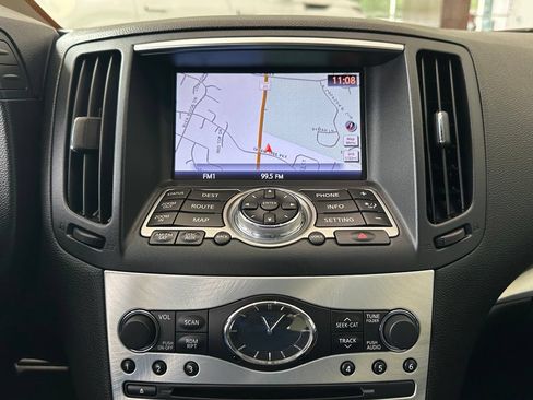 Used 2011 INFINITI G37 IPL RWD image 27