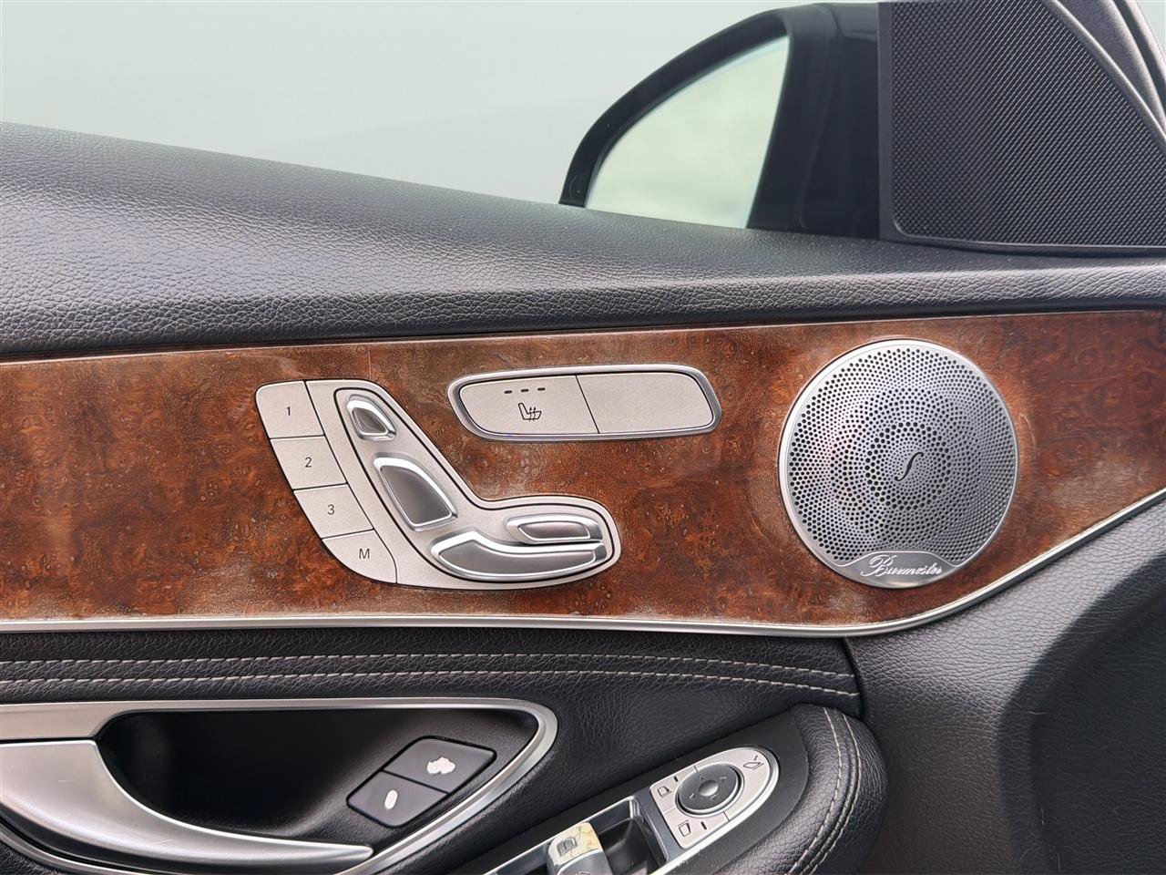 Used 2015 Mercedes-Benz C 300 4MATIC Sedan image 15