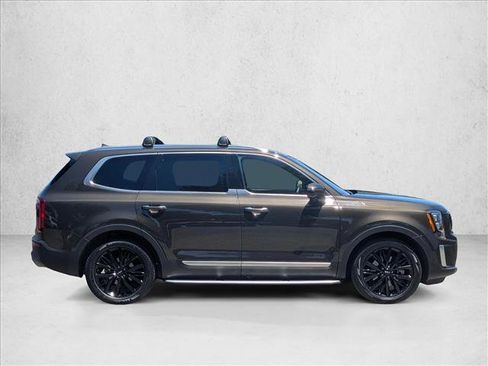 Used 2022 Kia Telluride SX FWD image 4