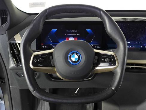 Used 2024 BMW iX xDrive50 w/ Sport Package AWD/4WD image 26