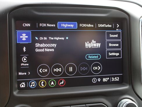 Used 2022 GMC Sierra 1500 AT4 w/ AT4 Premium Package image 31