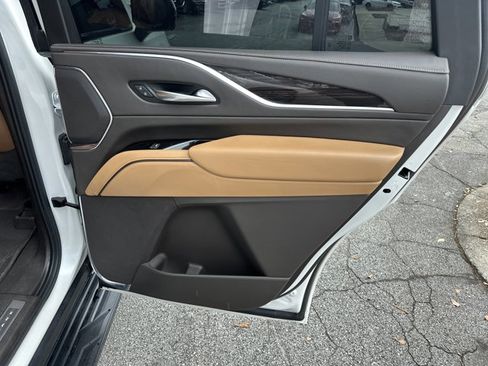 Used 2021 Cadillac Escalade Sport w/ Driver Assist Tech Package image 18