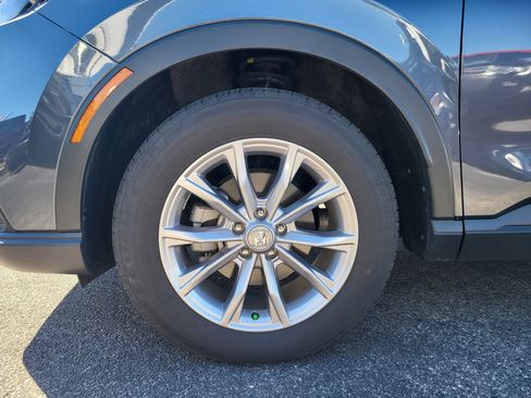 Used 2024 Honda CR-V EX-L image 9