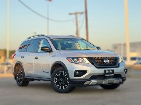 Used 2019 Nissan Pathfinder SV w/ Rock Creek Edition AWD/4WD image 10