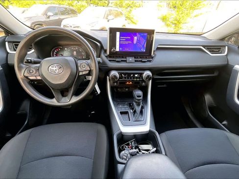 Used 2024 Toyota RAV4 LE image 15