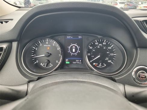 Used 2019 Nissan Rogue SL w/ Premium Package image 29