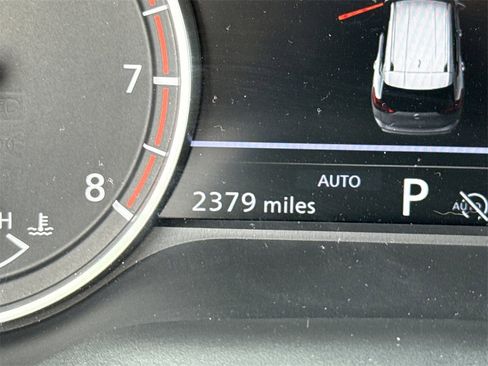 Certified 2025 Nissan Rogue S image 41