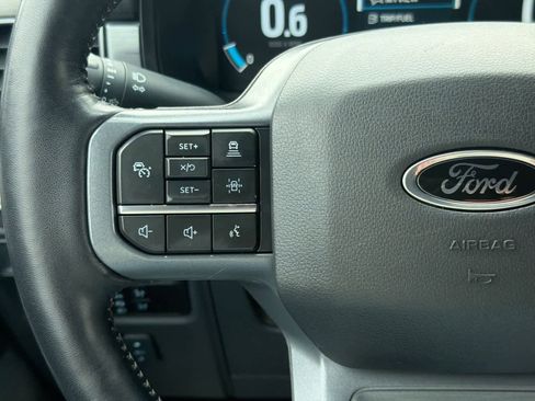 Used 2023 Ford F150 Lariat w/ Equipment Group 502A High image 26