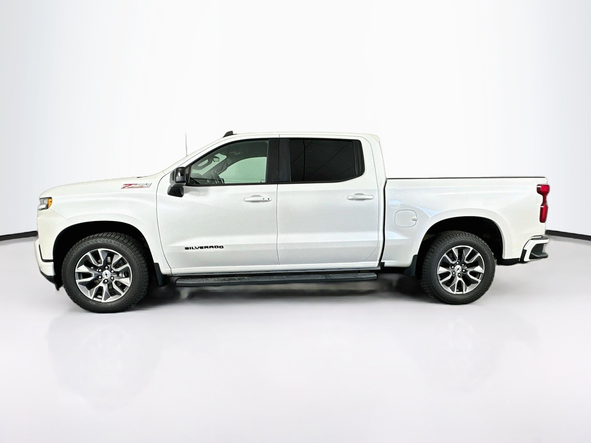Used 2021 Chevrolet Silverado 1500 RST AWD/4WD image 4