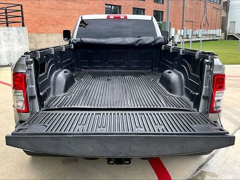 Used 2022 RAM 3500 Tradesman w/ Chrome Appearance Group AWD/4WD image 30