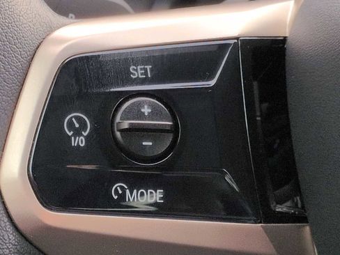 Certified 2025 BMW iX xDrive50 w/ Premium Package image 25