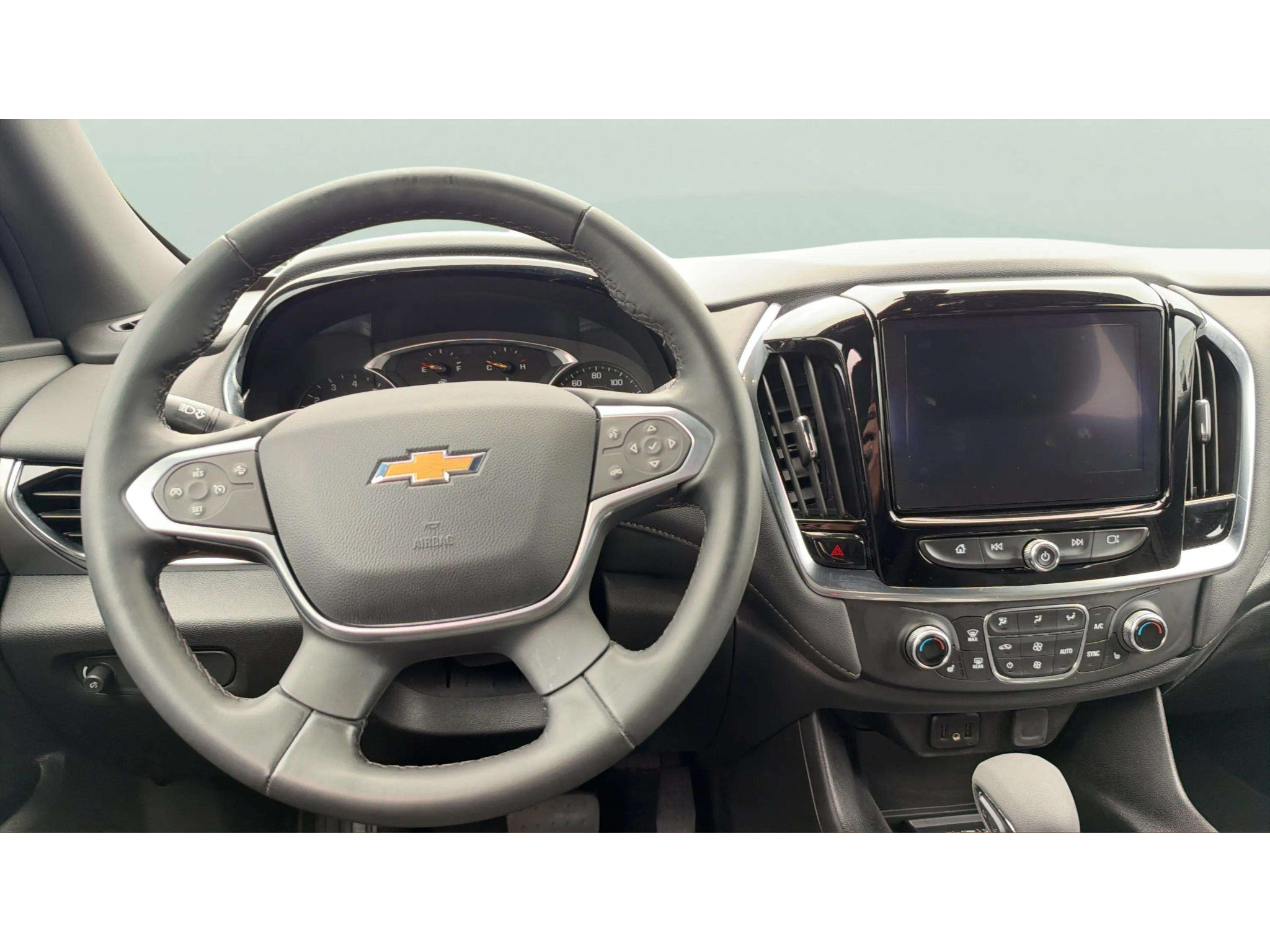 Used 2023 Chevrolet Traverse LT AWD/4WD image 14