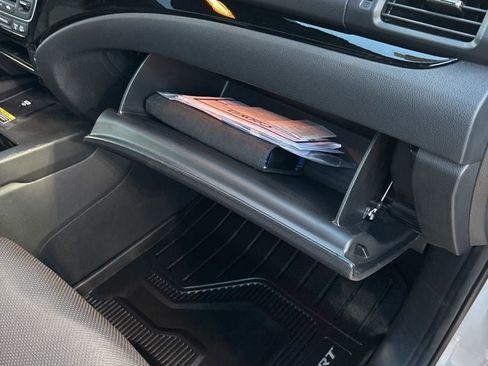 Used 2024 Honda Passport Black Edition image 28