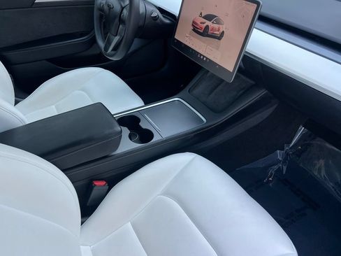Used 2023 Tesla Model 3 Standard Range RWD image 13