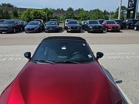 Used 2025 MAZDA MX-5 Miata Club RWD image 3