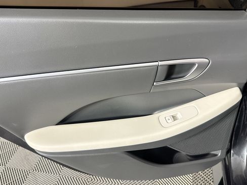 Used 2024 Hyundai Sonata SEL FWD image 38