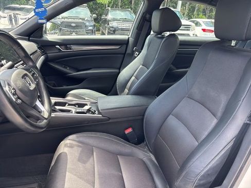 Used 2019 Honda Accord Sport image 6