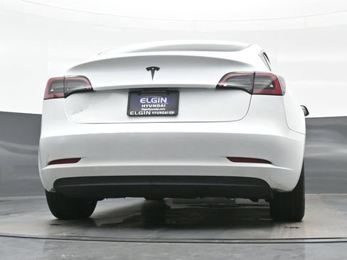 Used 2023 Tesla Model 3 Standard Range image 28