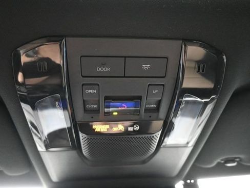 Used 2026 Lexus GX 550 w/ Accessory Package (CT) AWD/4WD image 19