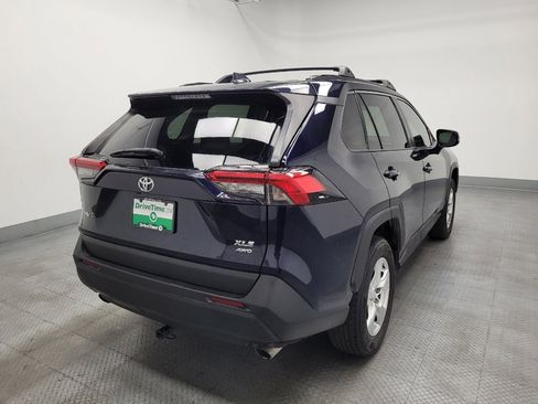 Used 2020 Toyota RAV4 XLE AWD/4WD image 9
