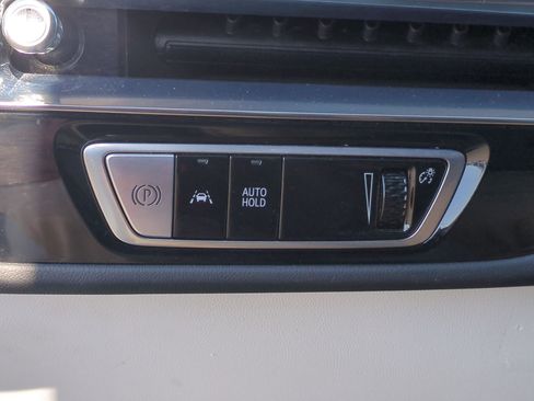 Certified 2024 Cadillac Lyriq Sport AWD/4WD image 18