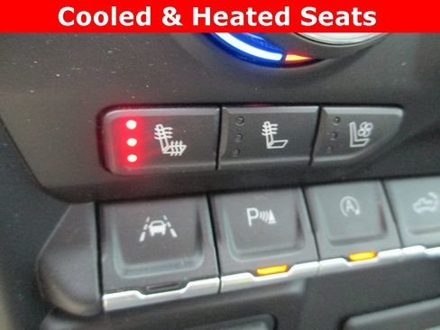 Used 2019 Chevrolet Silverado 1500 High Country image 17