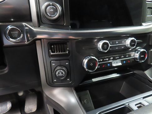 Used 2024 Ford F150 Lariat image 59