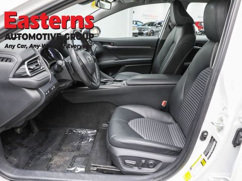 Used 2024 Toyota Camry SE FWD image 14