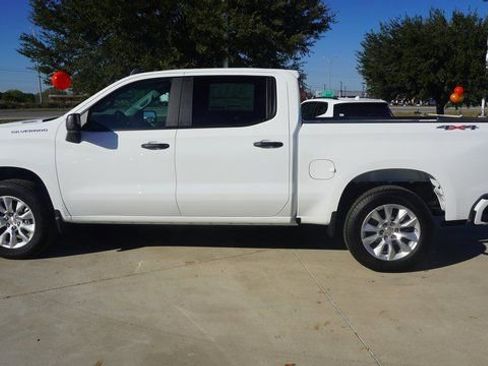 New 2026 Chevrolet Silverado 1500 Custom image 10