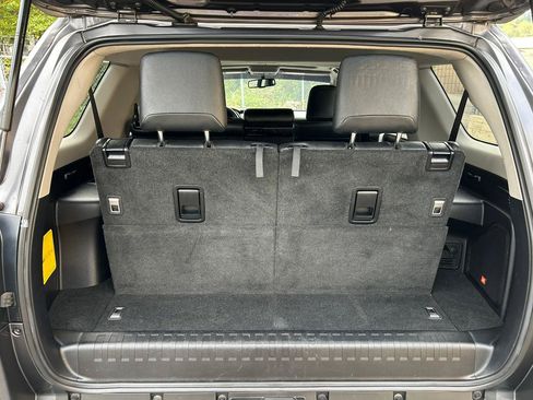 Used 2017 Toyota 4Runner Limited AWD/4WD image 20