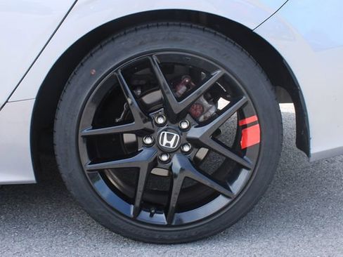 Used 2024 Honda Civic Sport image 32