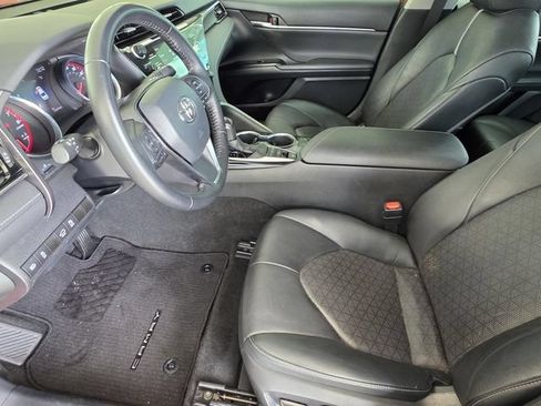 Used 2020 Toyota Camry XSE FWD image 6