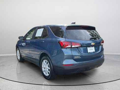 Used 2024 Chevrolet Equinox LS w/ LS Convenience Package FWD image 9