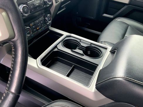 Used 2021 Ford F250 Lariat w/ Lariat Value Package image 19