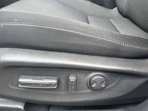 Used 2024 Honda CR-V EX image 12