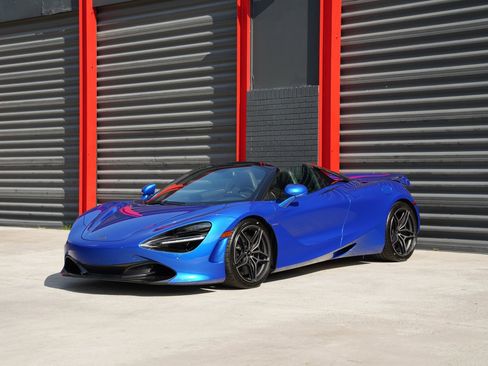 Used 2022 McLaren 720S Luxury image 13