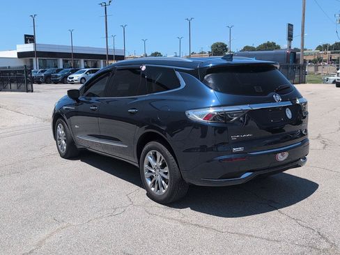 Used 2023 Buick Enclave Avenir w/ Avenir Technology Package AWD/4WD image 6